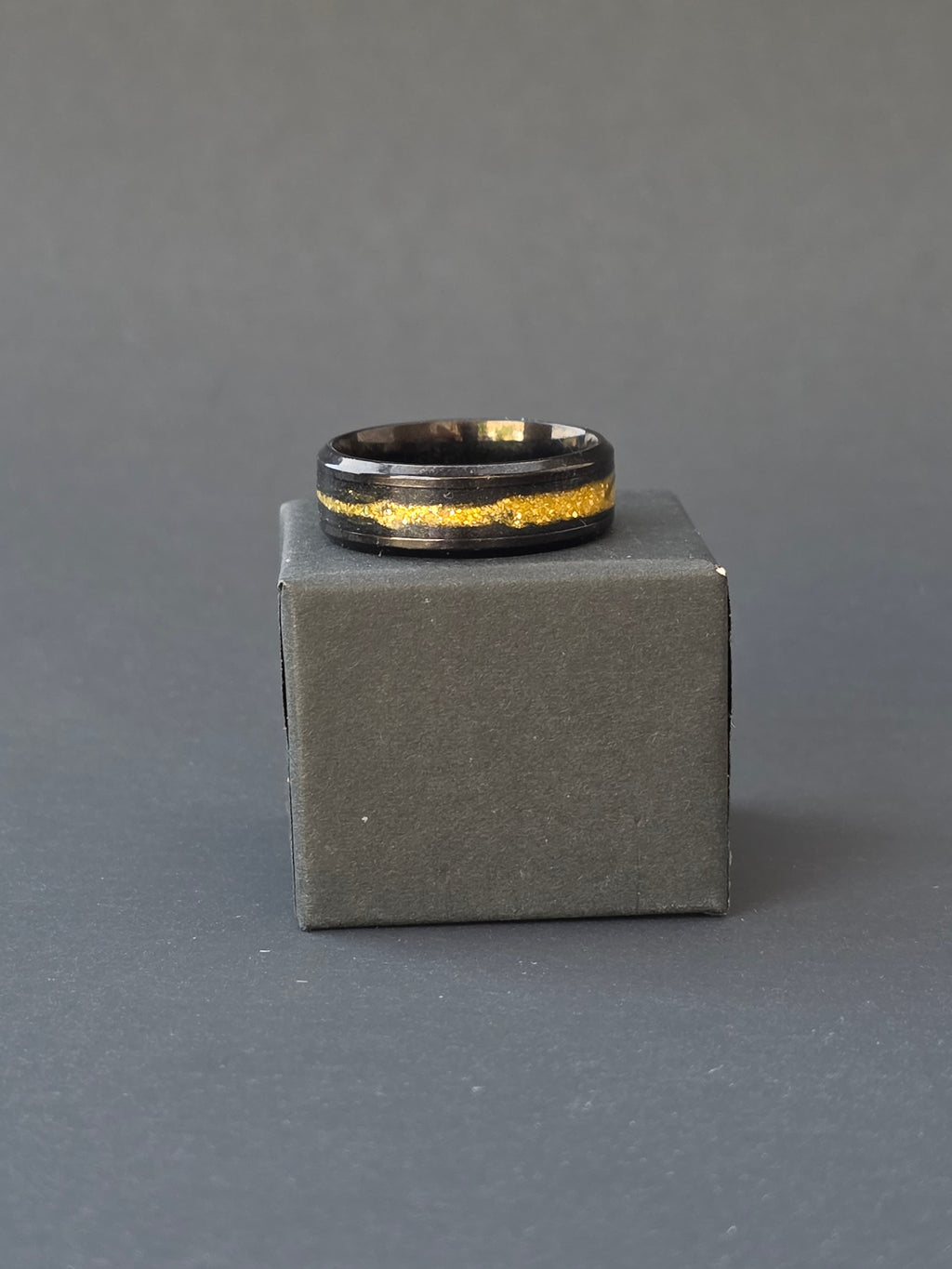 Midnight Eclipse Ring – Black & Gold Umbreon-Inspired Ring
